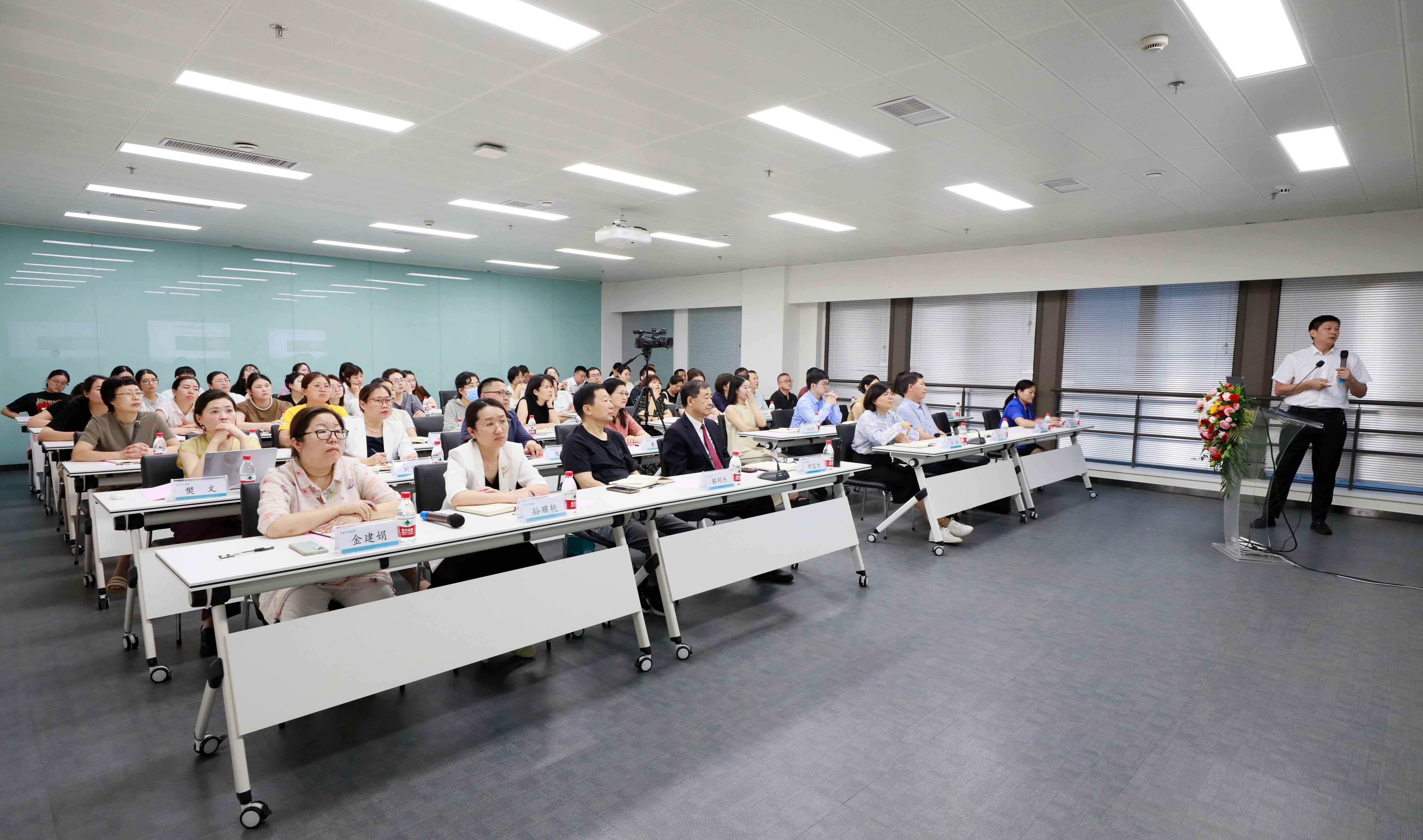 一场别开生面的中国医师节活动